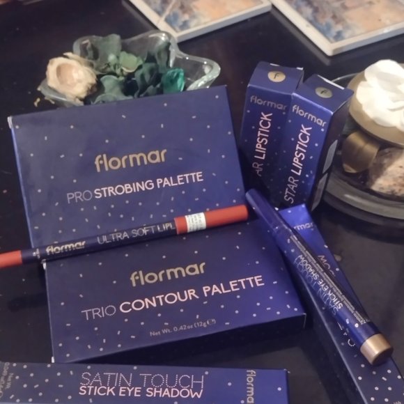 makeup - Picture 11 of 11